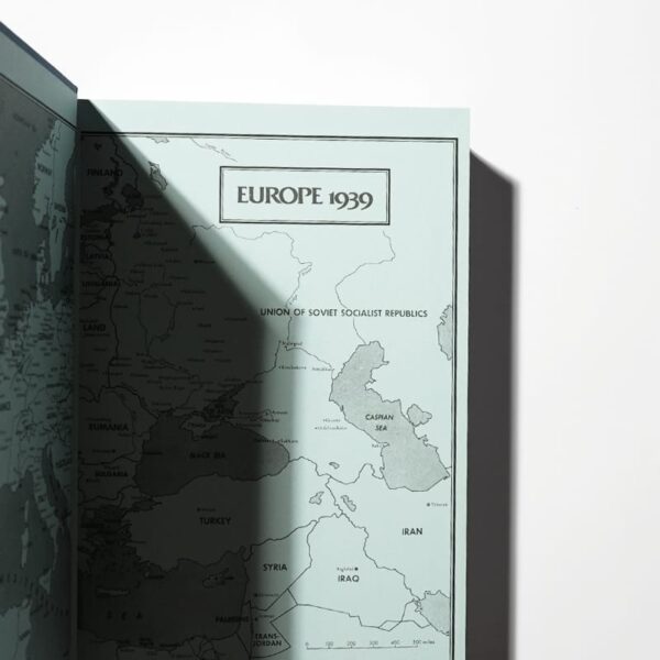 Hitler's war, millennium edition (2025) - signed - collector's boxed edition - image 7
